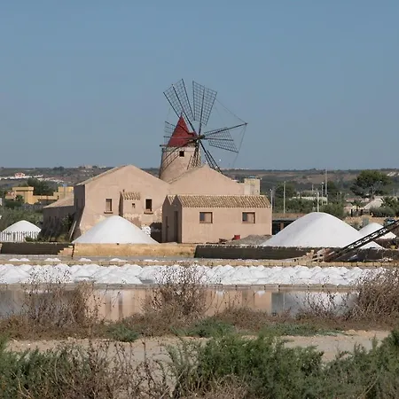 Bed and Breakfast Sunrise Stagnone - Sicily Sea 4*