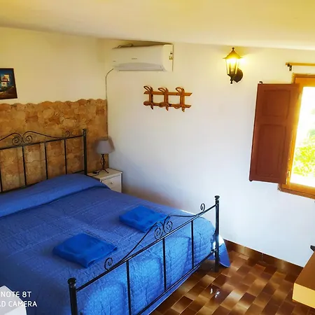 Sunrise Stagnone - Seafront Kitesurf Bed & Breakfast *