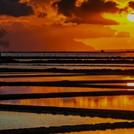 Sunrise Stagnone - Sicily Sea Bed & Breakfast