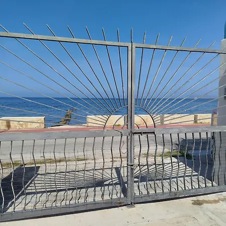 Sunrise Stagnone - Seafront Kitesurf Bed & Breakfast