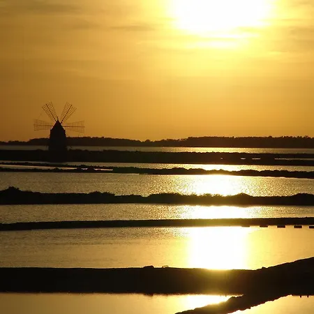 Sunrise Stagnone - Sicily Sea Marsala