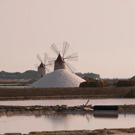Bed & Breakfast Sunrise Stagnone - Sicily Sea