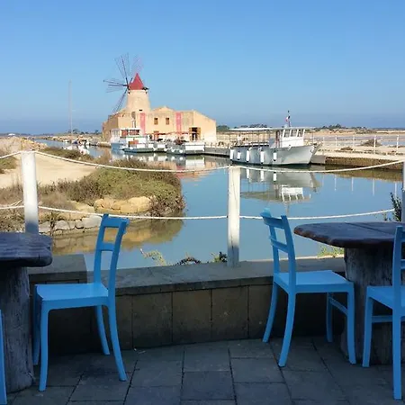 Panzió Sunrise Stagnone - Sicily Sea View Rooms